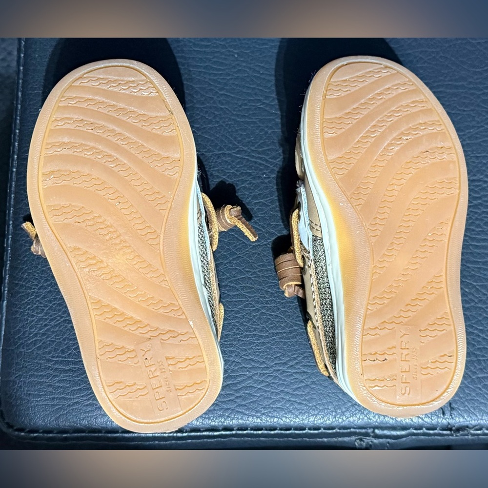 Sperry’s - Picture 3 of 5